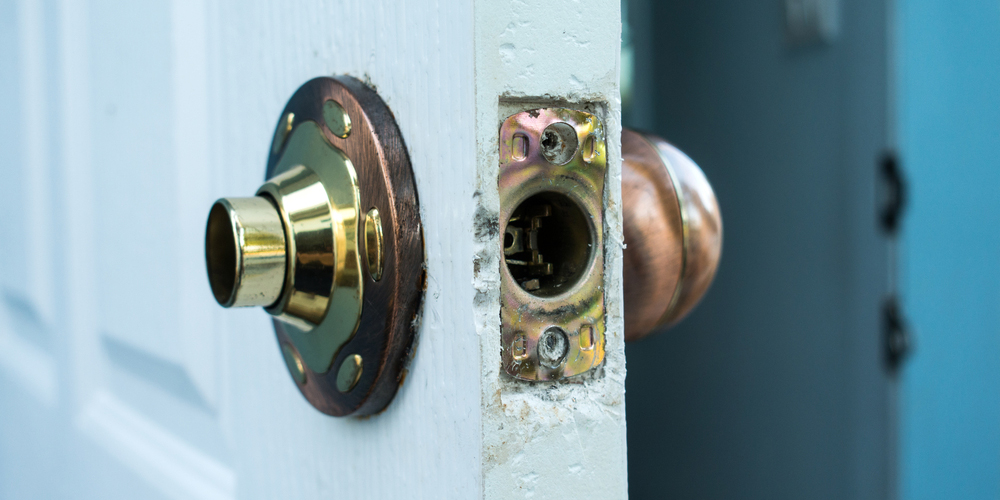 Broken exterior door handle