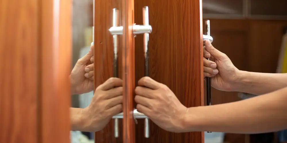 How To Lock A Closet Door Without A Lock