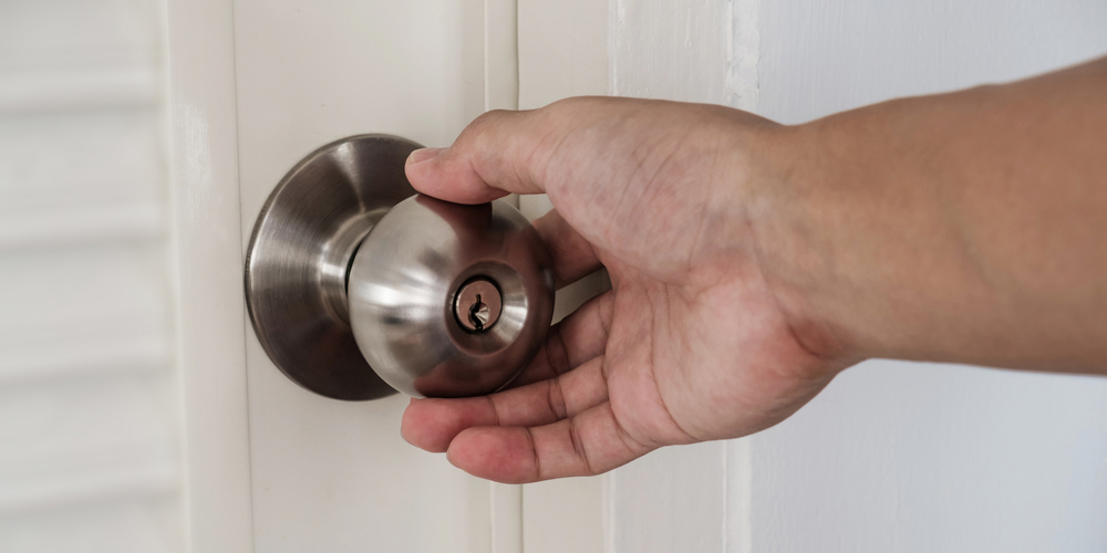 bedroom door lock